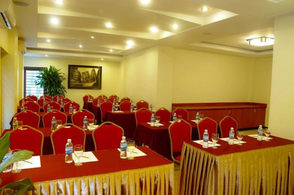 V N E Hotel Phnom Penh Zewnętrze zdjęcie