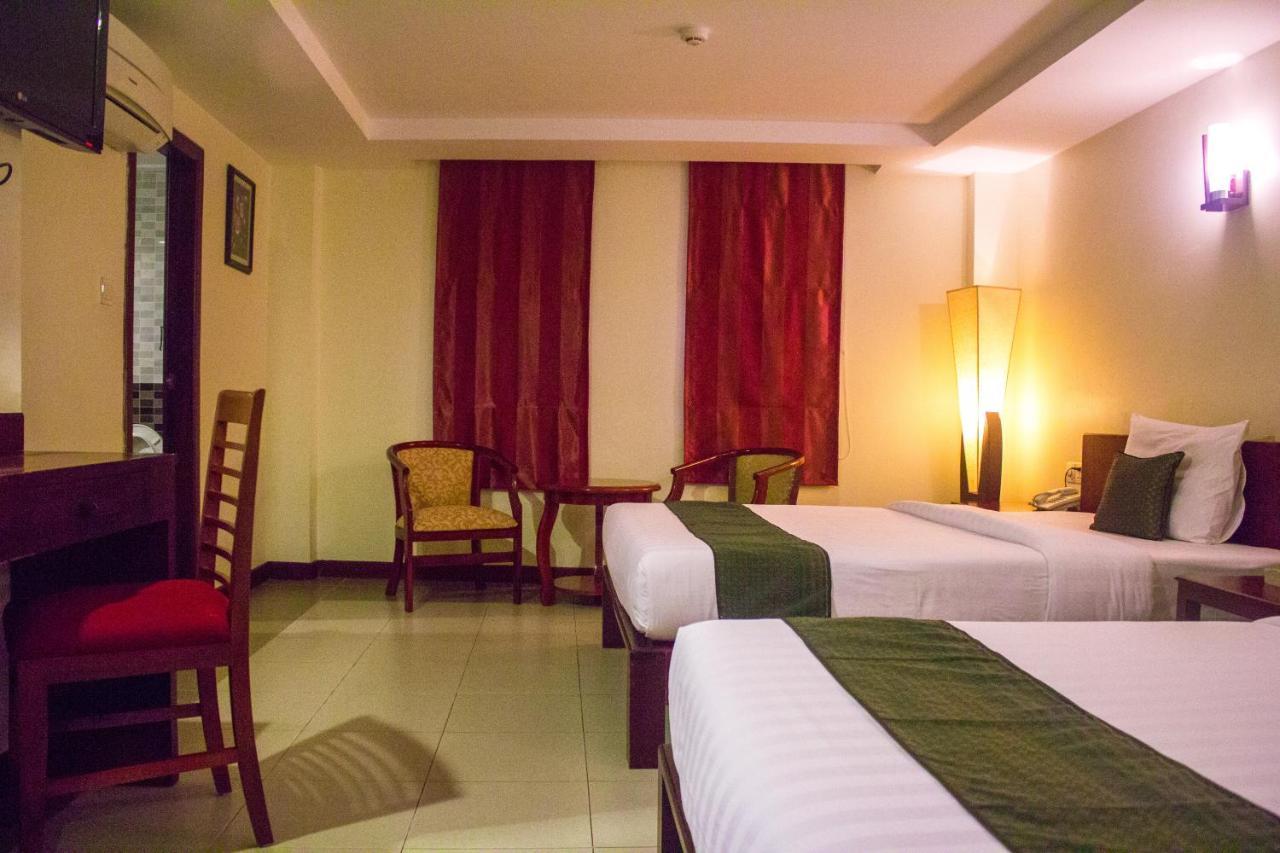 V N E Hotel Phnom Penh Zewnętrze zdjęcie