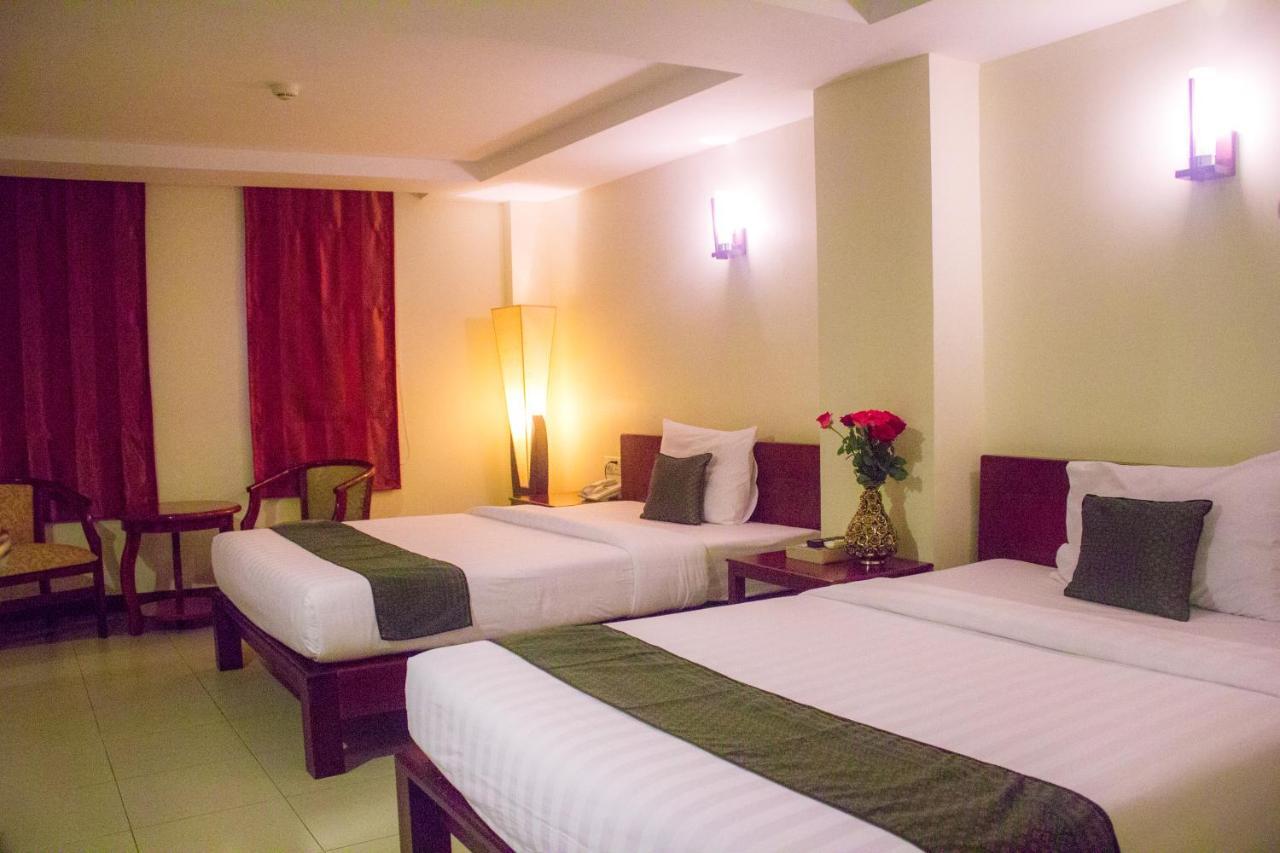 V N E Hotel Phnom Penh Zewnętrze zdjęcie