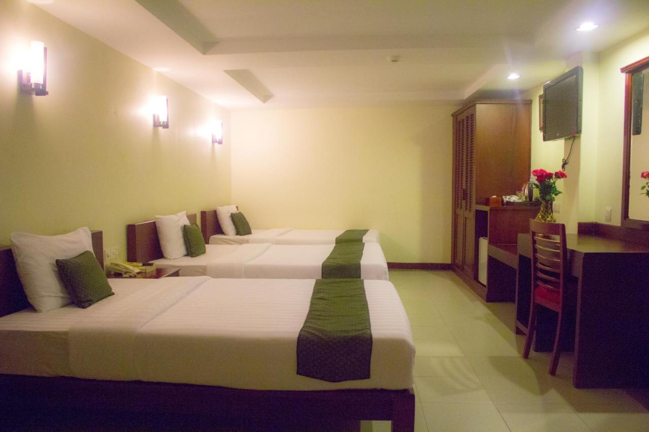 V N E Hotel Phnom Penh Zewnętrze zdjęcie