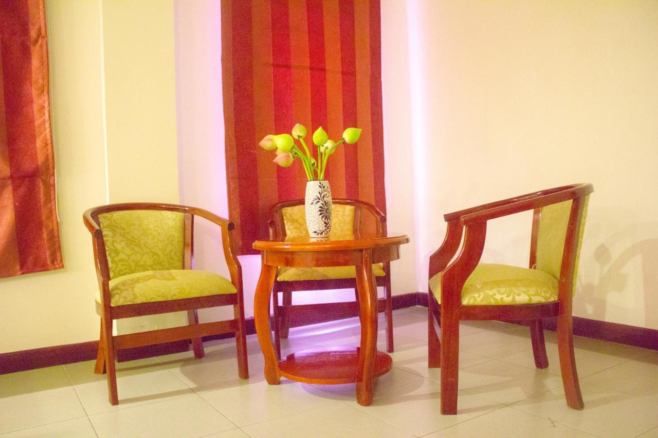 V N E Hotel Phnom Penh Zewnętrze zdjęcie